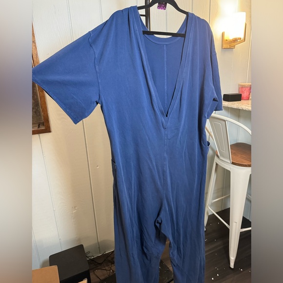 NWOT Free People Movement Hot Shot Tee Onesie - Black Grape - XL *IR* - Picture 6 of 10